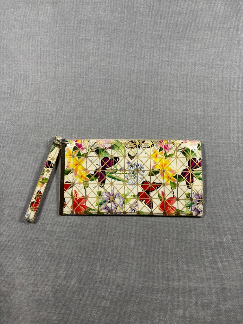 Floral Quilted Wristlet Clutch - Multicolor